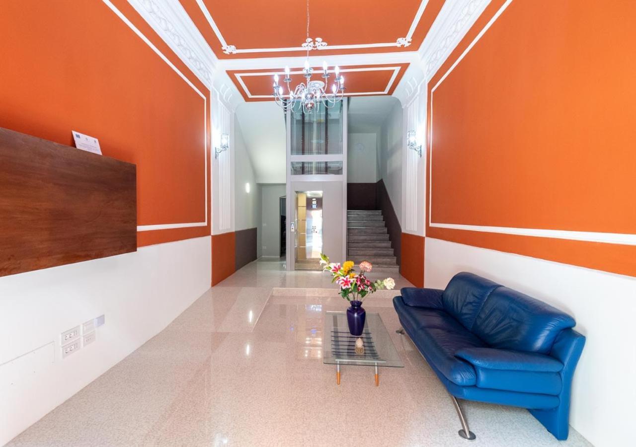 Dream Palace Apartment *